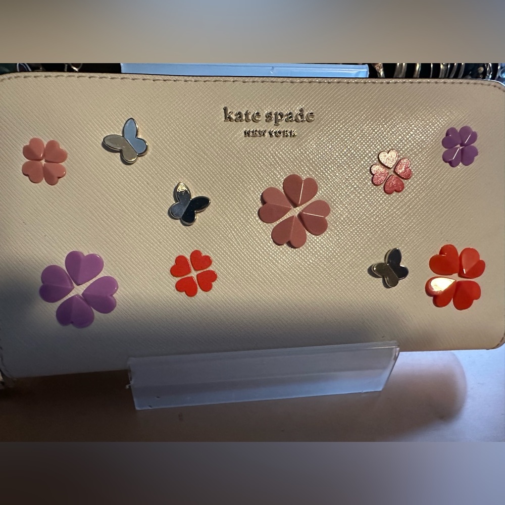 Kate Spade Beige Flower Zip Around Wallet